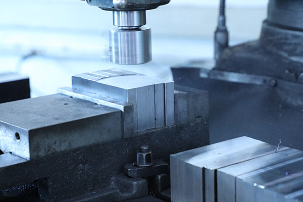 點膠機(jī)設(shè)備加工