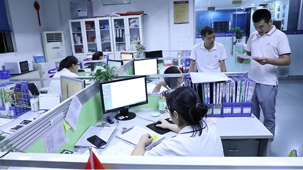 點(diǎn)膠機(jī)