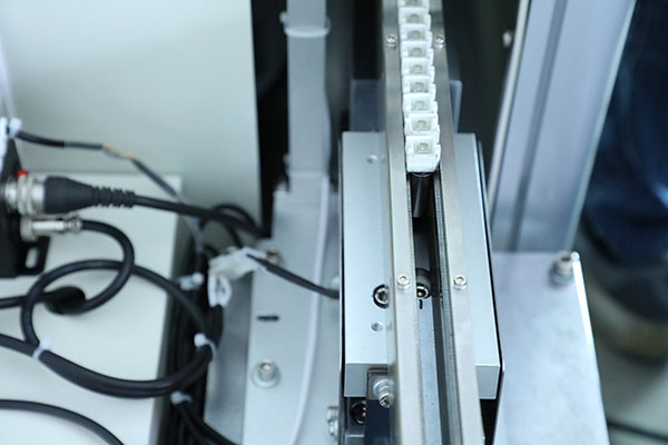 深圳半自動點膠機品牌