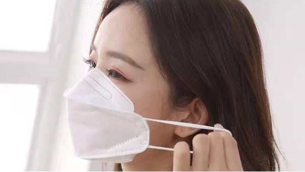 全自動(dòng)KF94魚型口罩機(jī)-點(diǎn)膠機(jī)廠家創(chuàng)精銳出貨