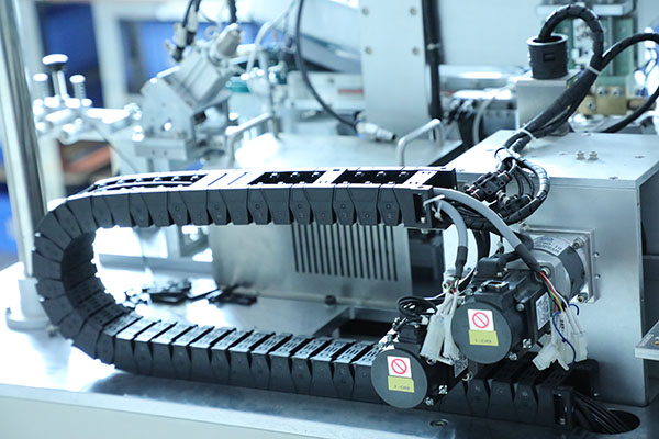 深圳全自動點膠機(jī)價格