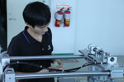 浙江點膠機(jī)生產(chǎn)廠家客戶